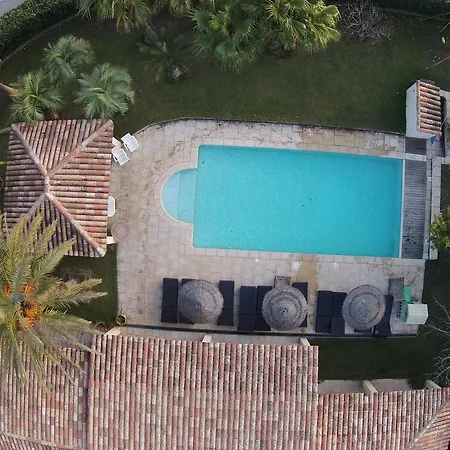 Luxueuse Recente A Raphael De Plain Pied Villa