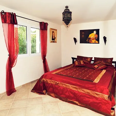 别墅 圣拉斐尔德平原皮耶鲁克斯李森特别墅酒店 Saint-Raphaël